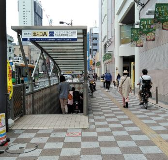 つくばエクスプレス浅草駅南自転車駐車場 (HELLO CYCLING ポート) image