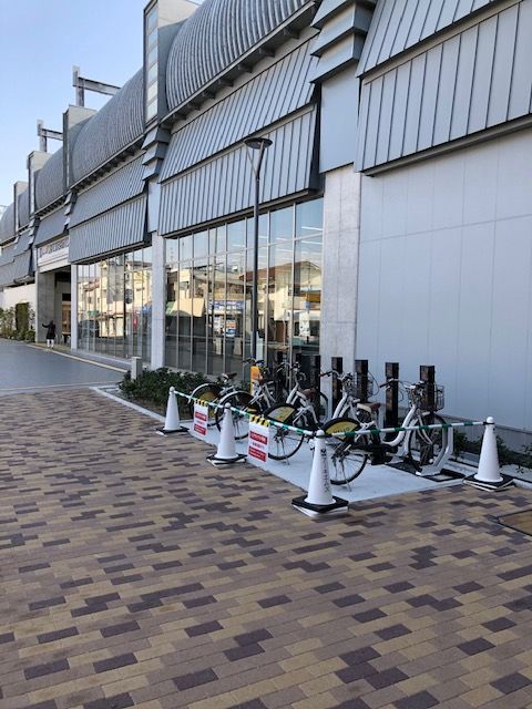 阪神鳴尾駅前駐輪場