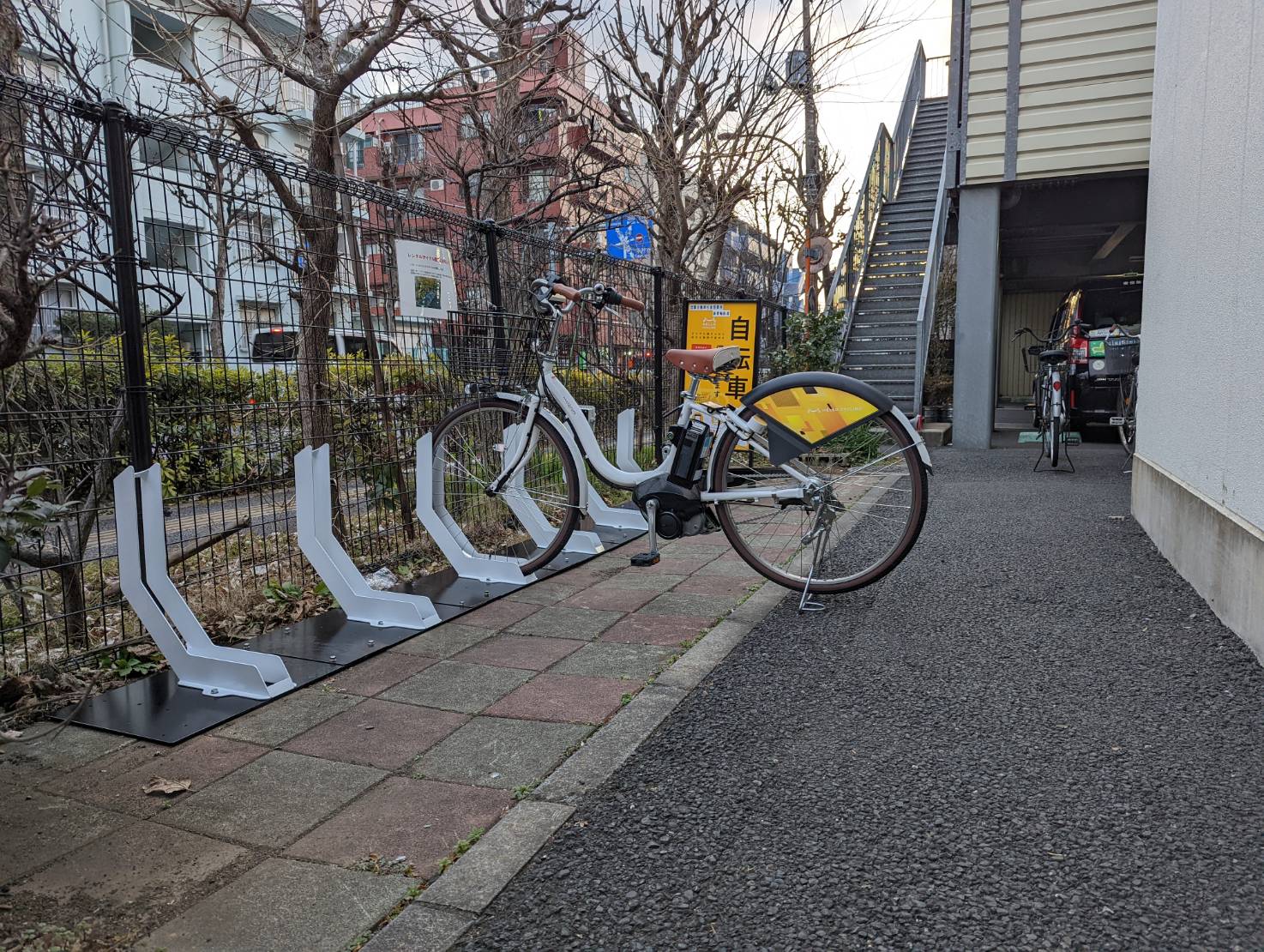 宮園自動車 新青梅街道 (HELLO CYCLING ポート)の画像1