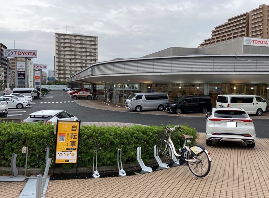 トヨタモビリティ東京 深川店 (HELLO CYCLING ポート)の画像1