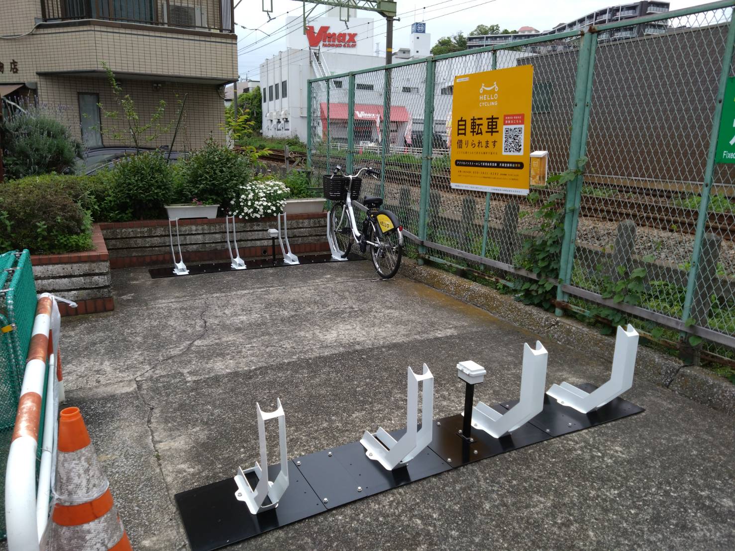 六浦駅南口自転車駐車場 (HELLO CYCLING ポート) image