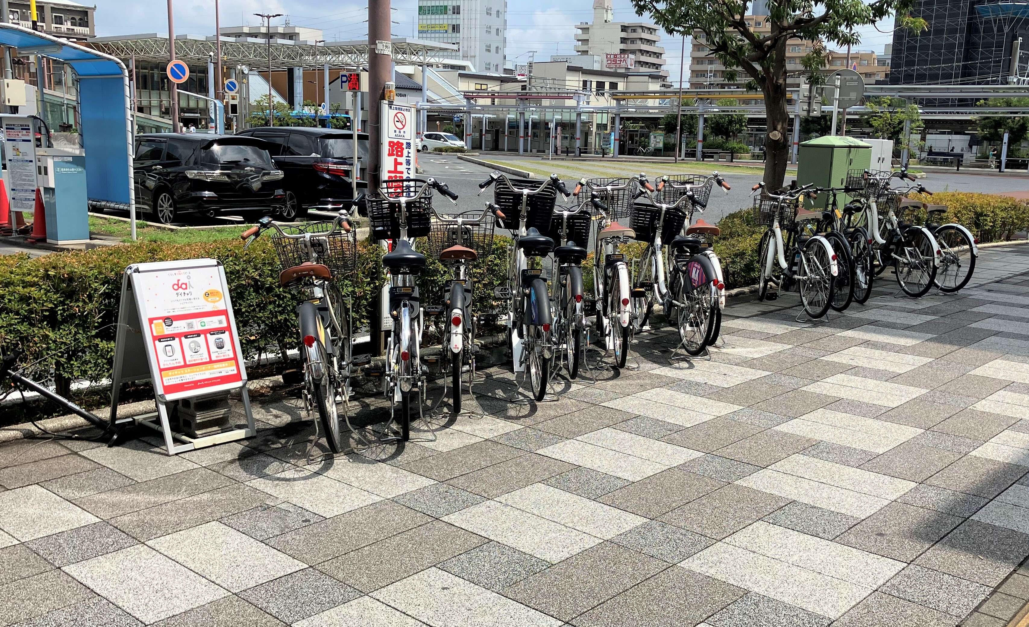 朝霞駅南口駅前広場(2)