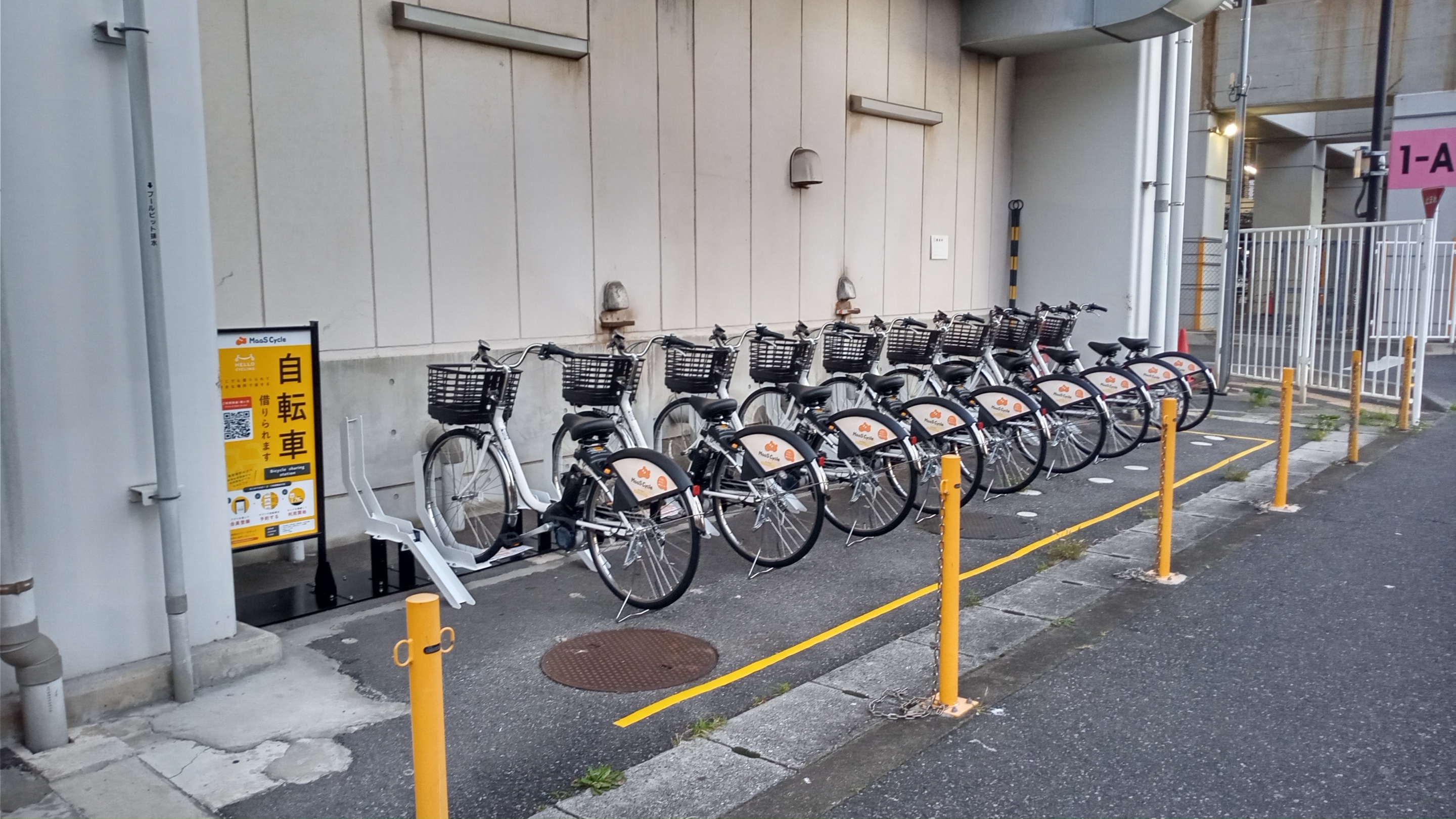 新越谷駅 1B駐車場西側