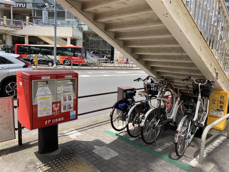 みずほ銀行町田店前