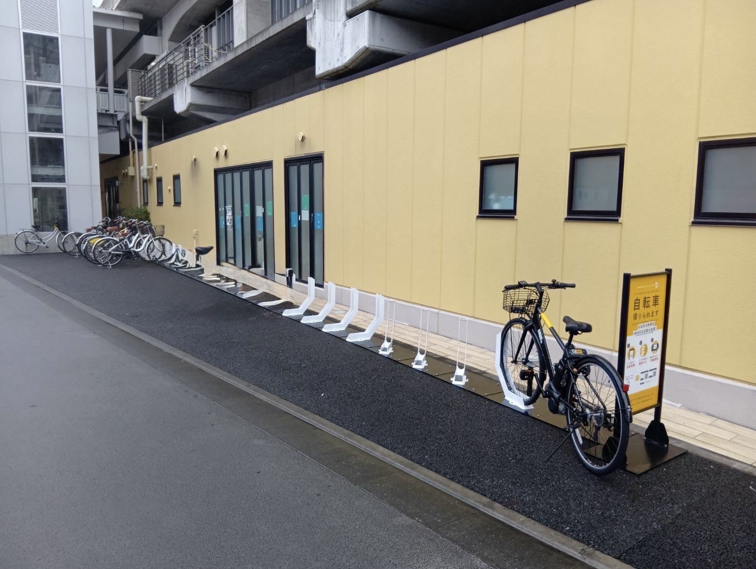 京成曳舟駅側道