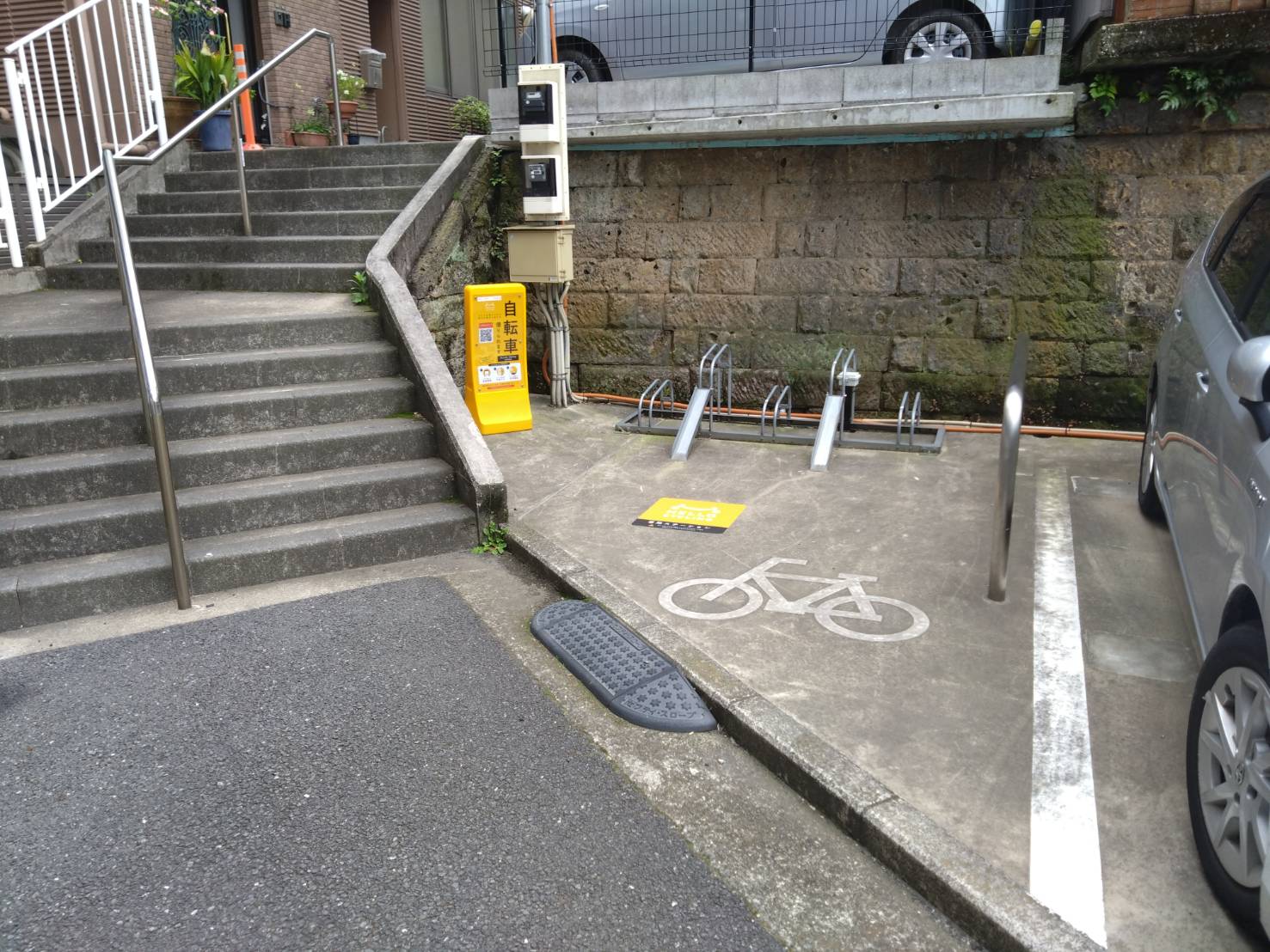 西区戸部町5丁目駐車場