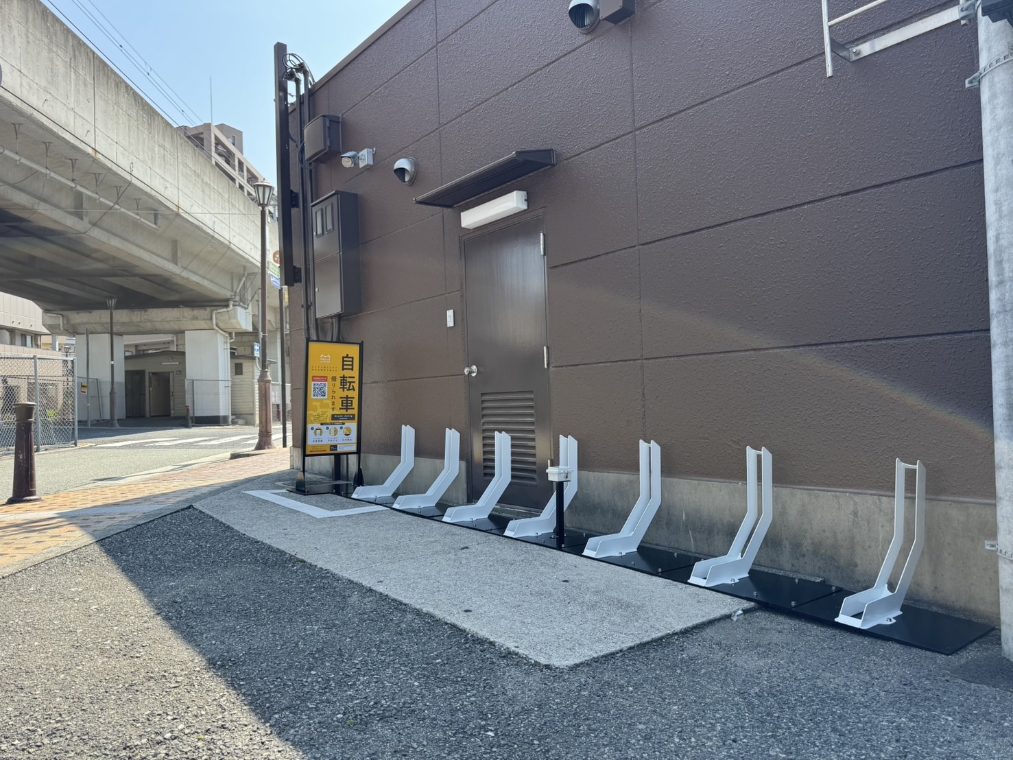 ファミリーマート 尼崎貴布祢店