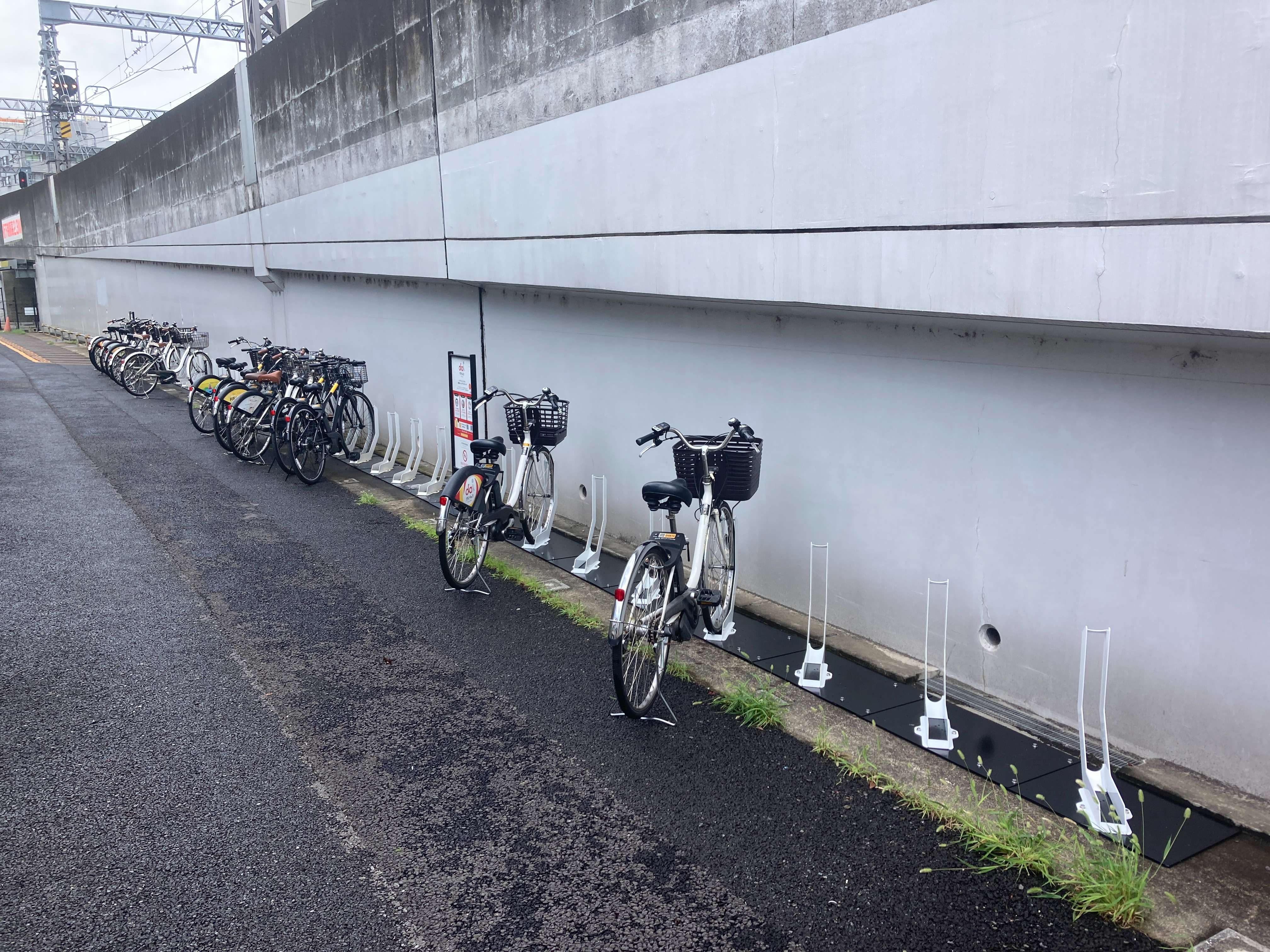 登戸駅 高架下(登戸駅近辺)