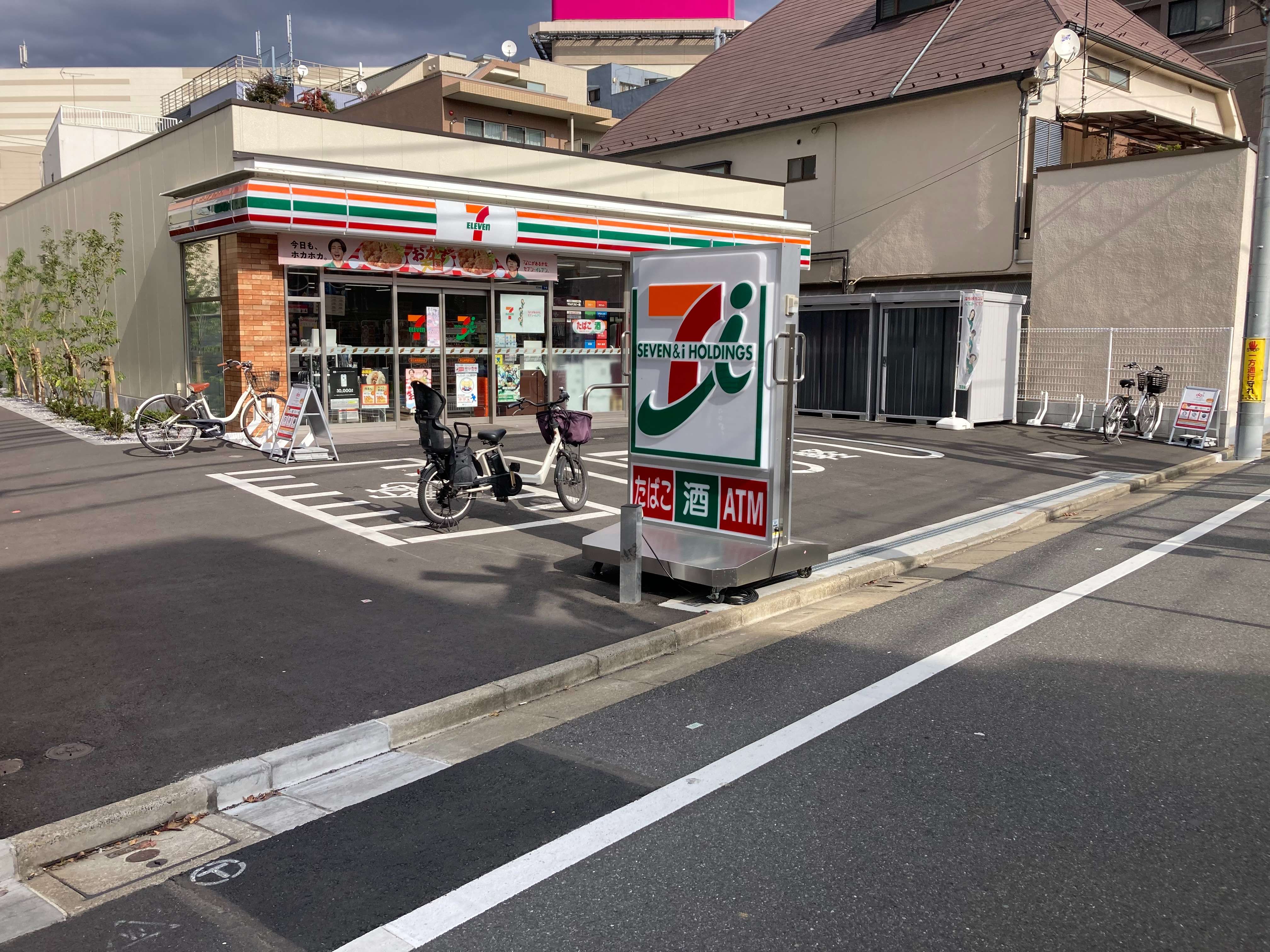 セブンイレブン　東武練馬駅西店(1)