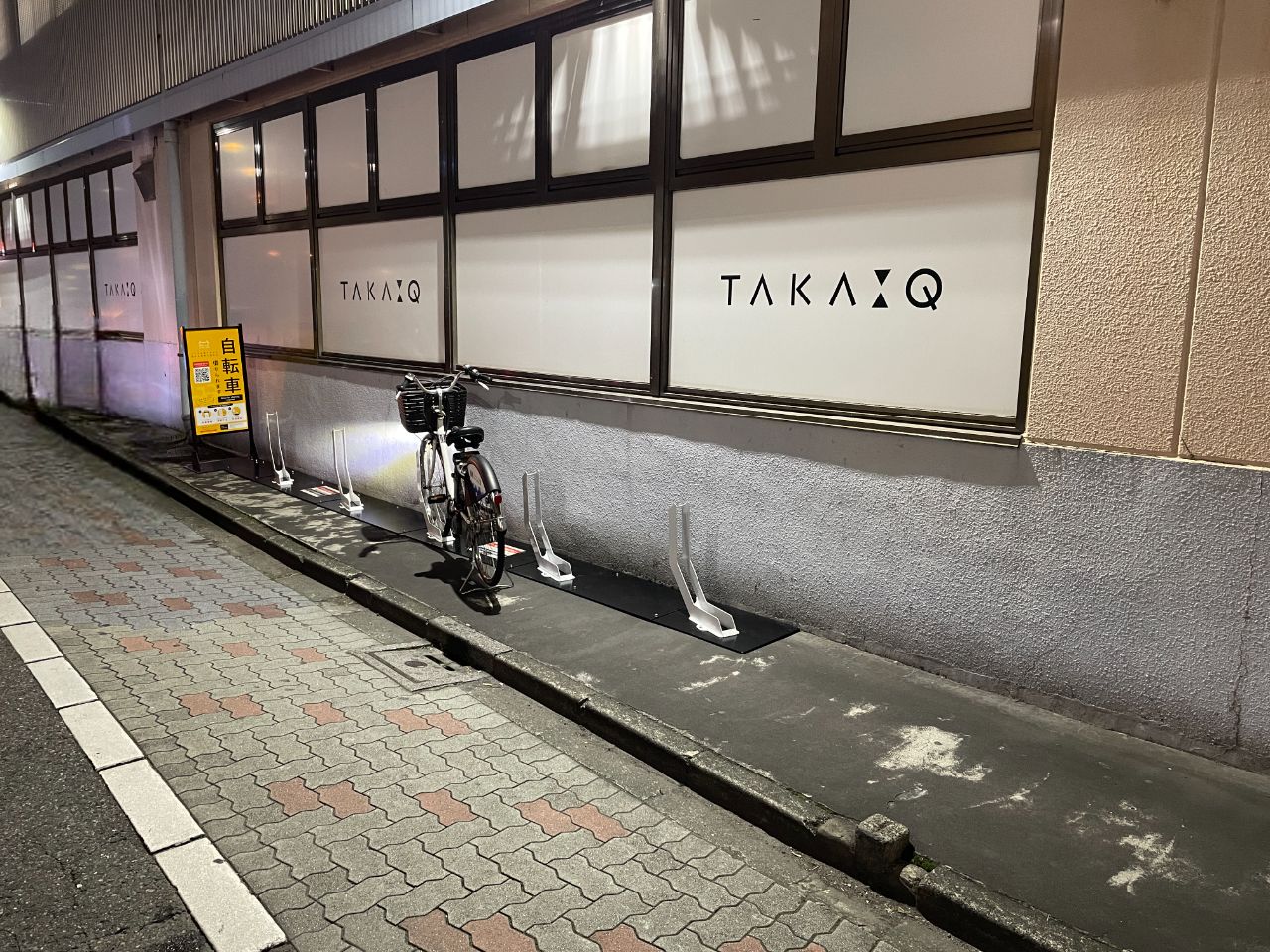 京成線青砥駅前