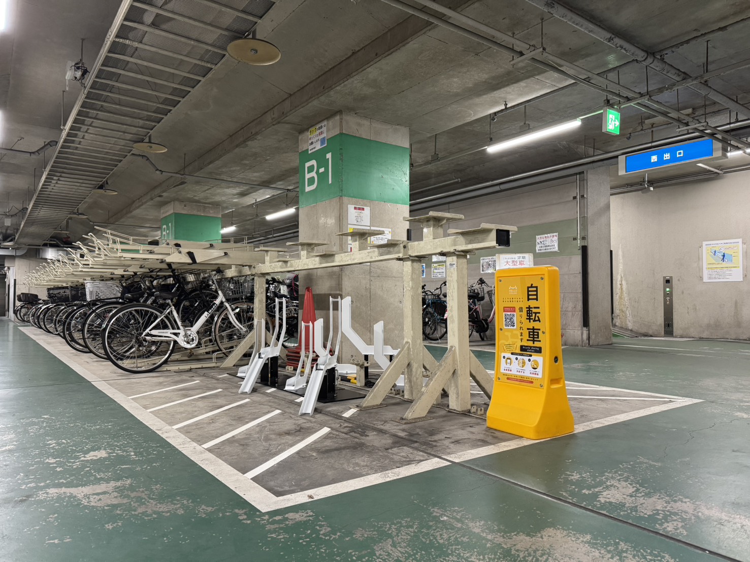 立花駅南地下自転車駐車場