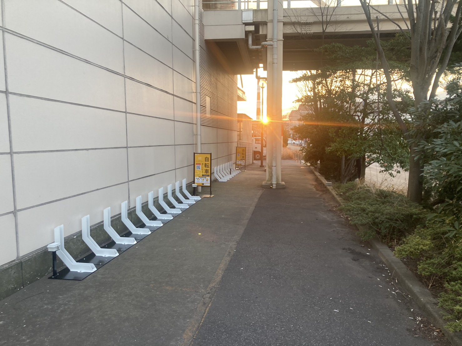 ホームズ蘇我店