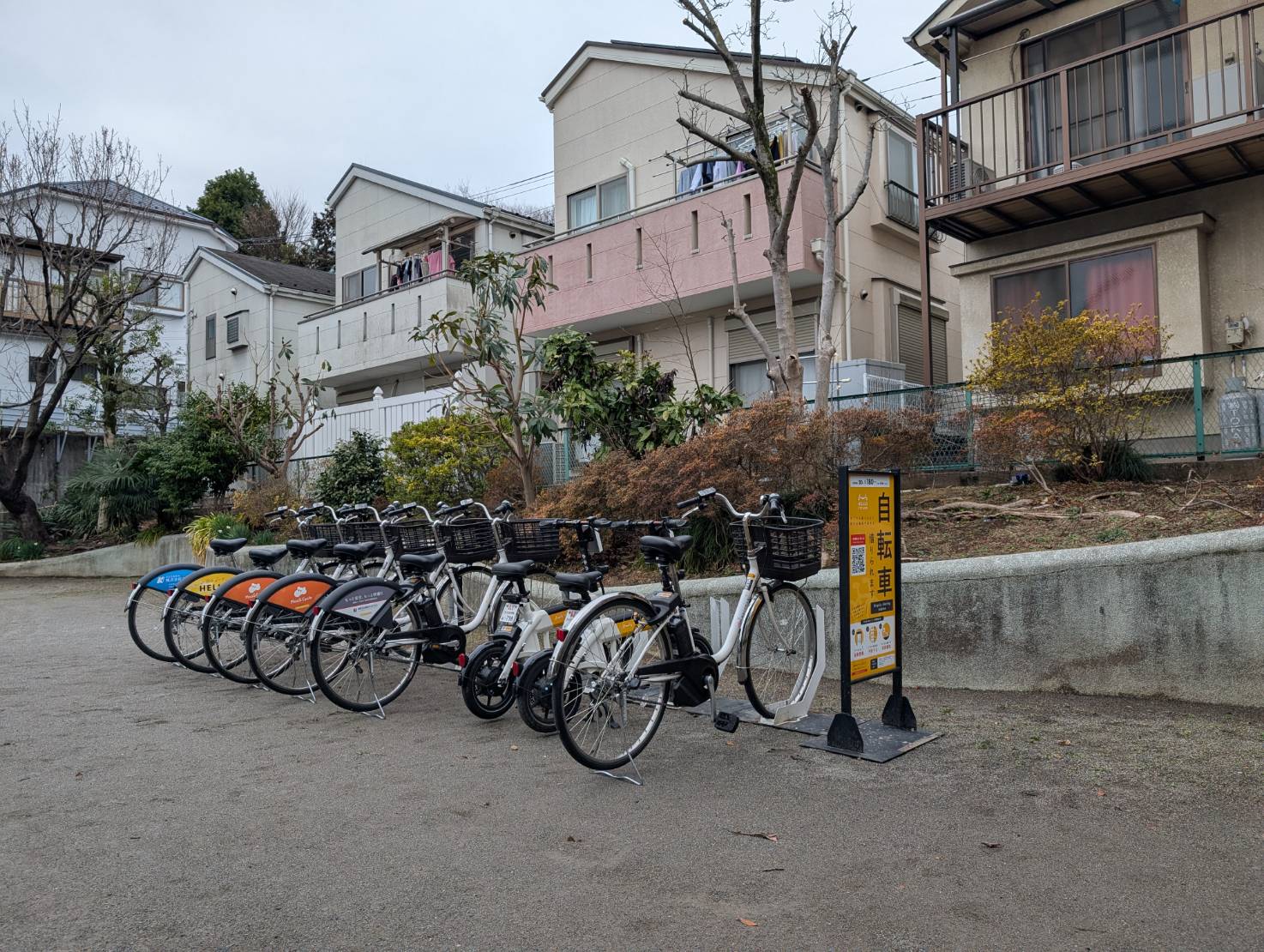 【臨時移設先】:赤塚四丁目公園 &times;赤塚溜池公園(郷土資料館前) (HELLO CYCLING ポート)の画像1