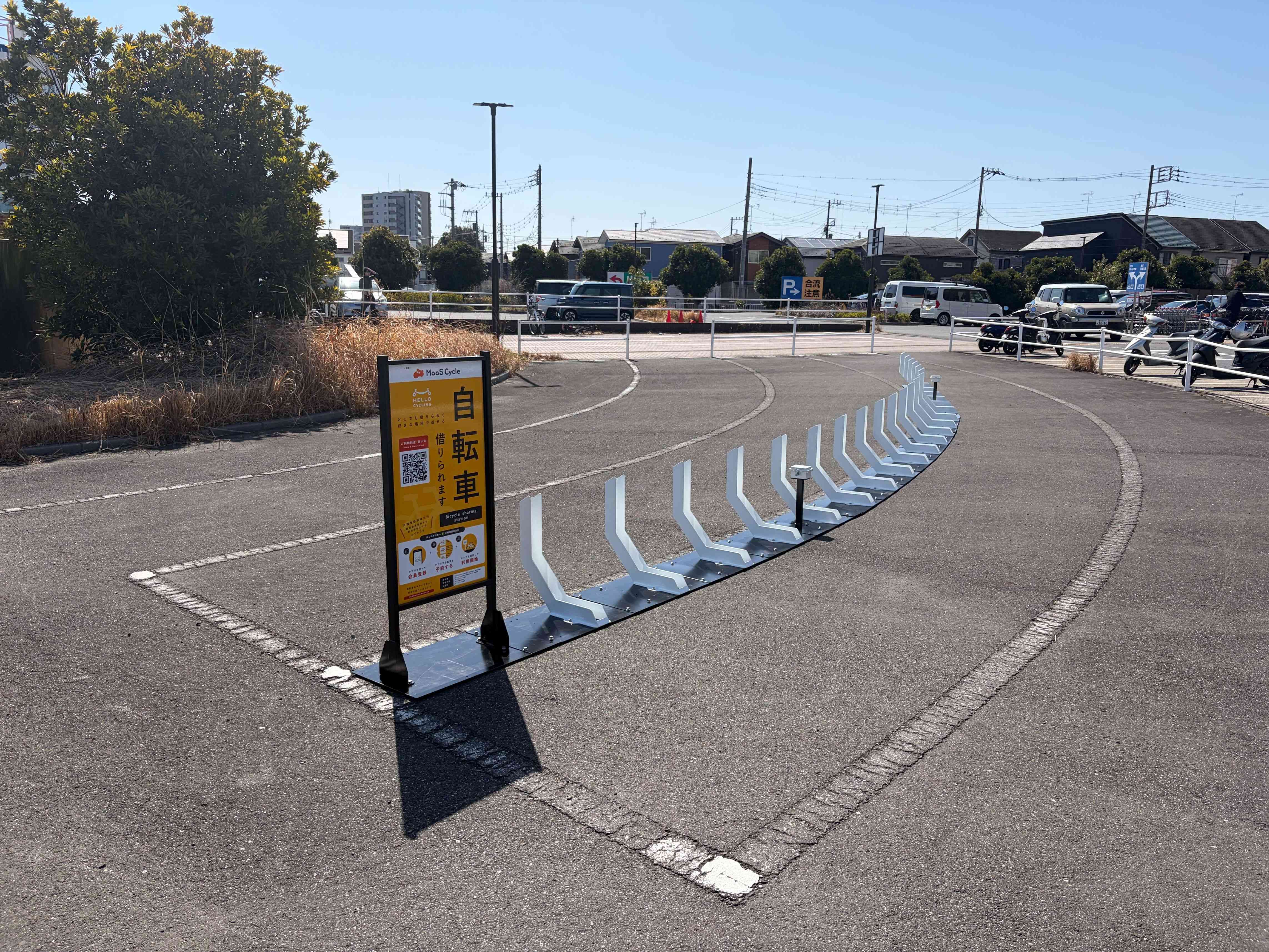 ホームズ 草加舎人店 (HELLO CYCLING ポート)の画像1