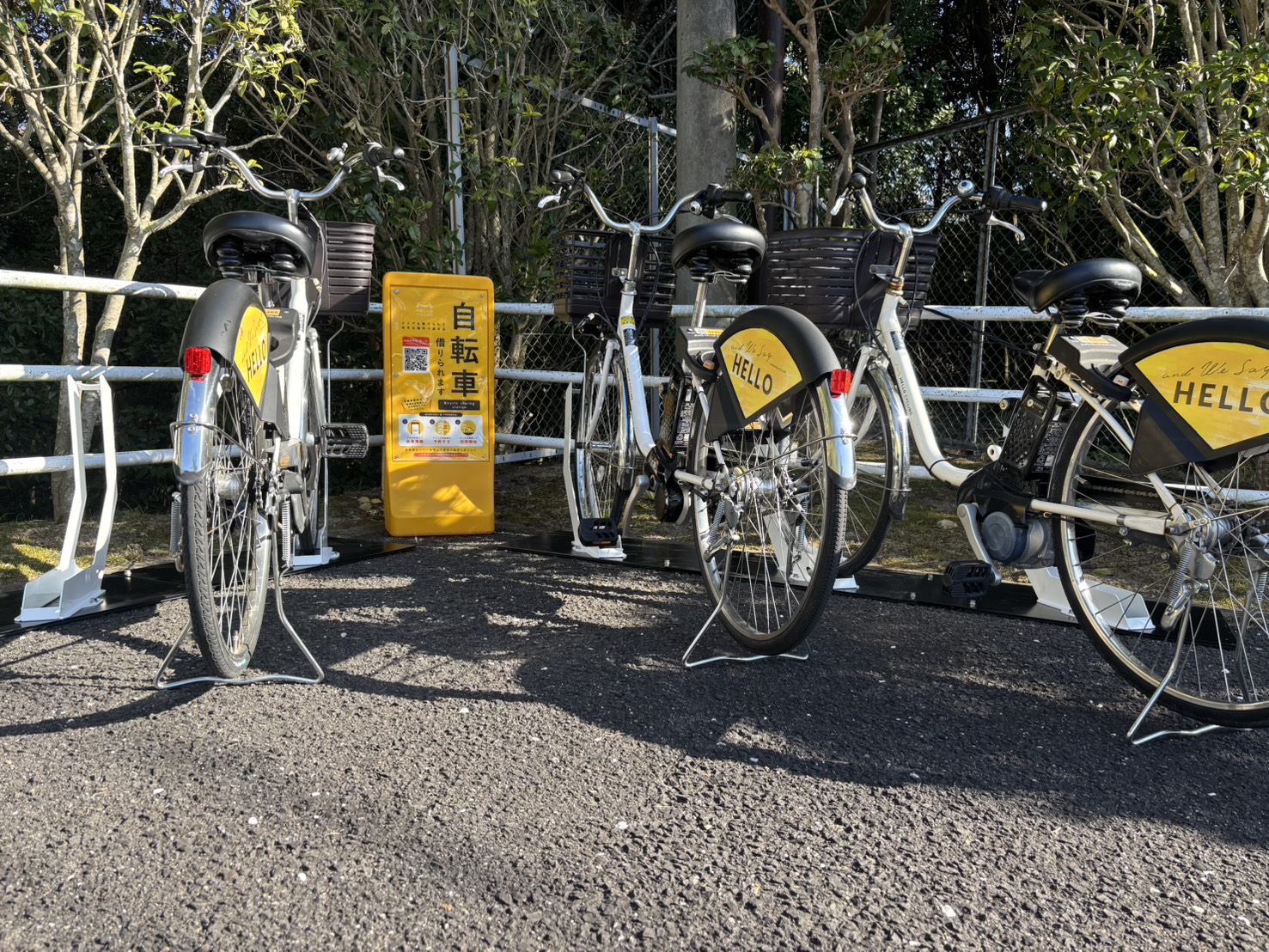 近畿大学奈良キャンパス　バス停前