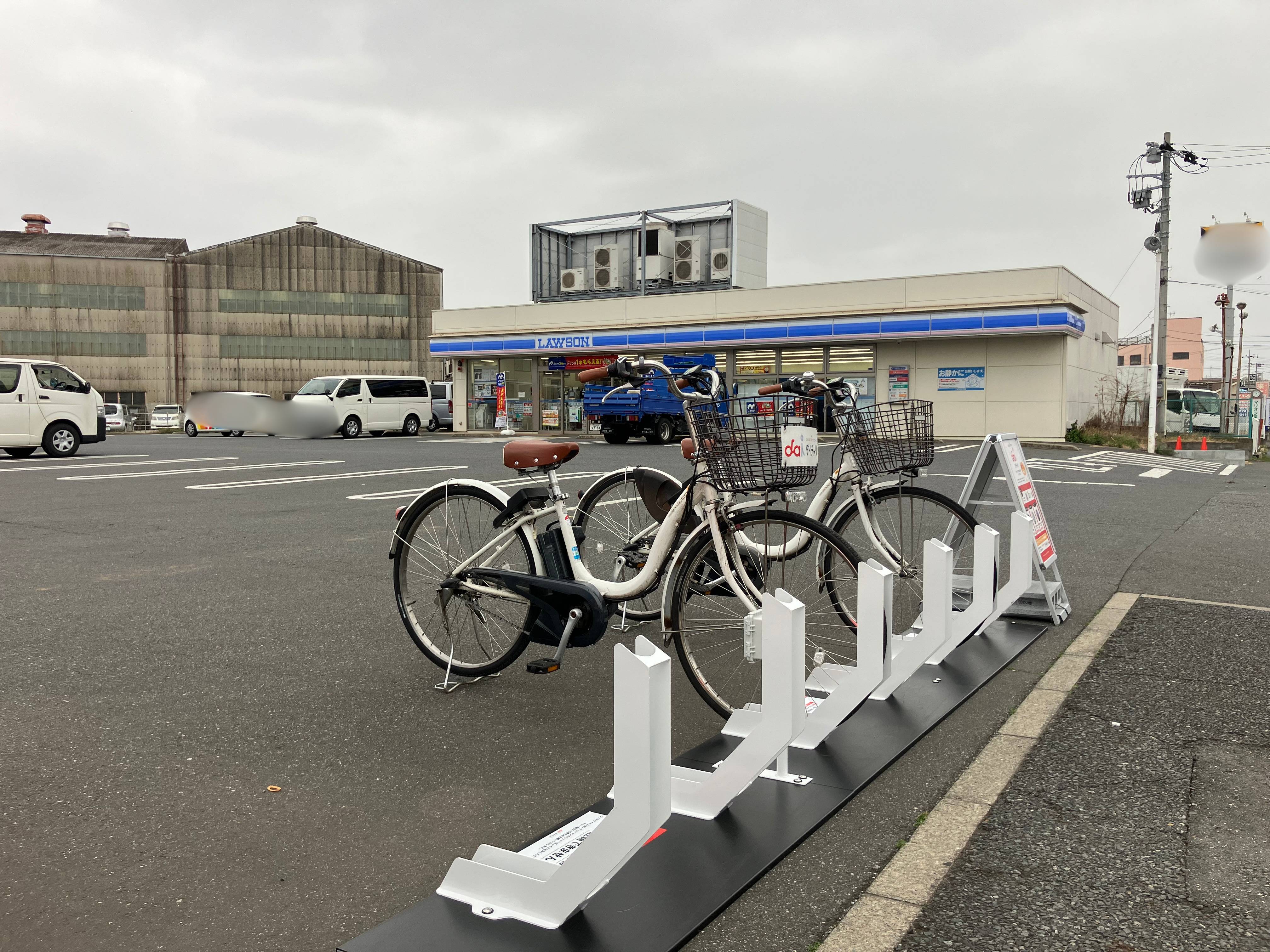 ローソン　千葉花島公園前店