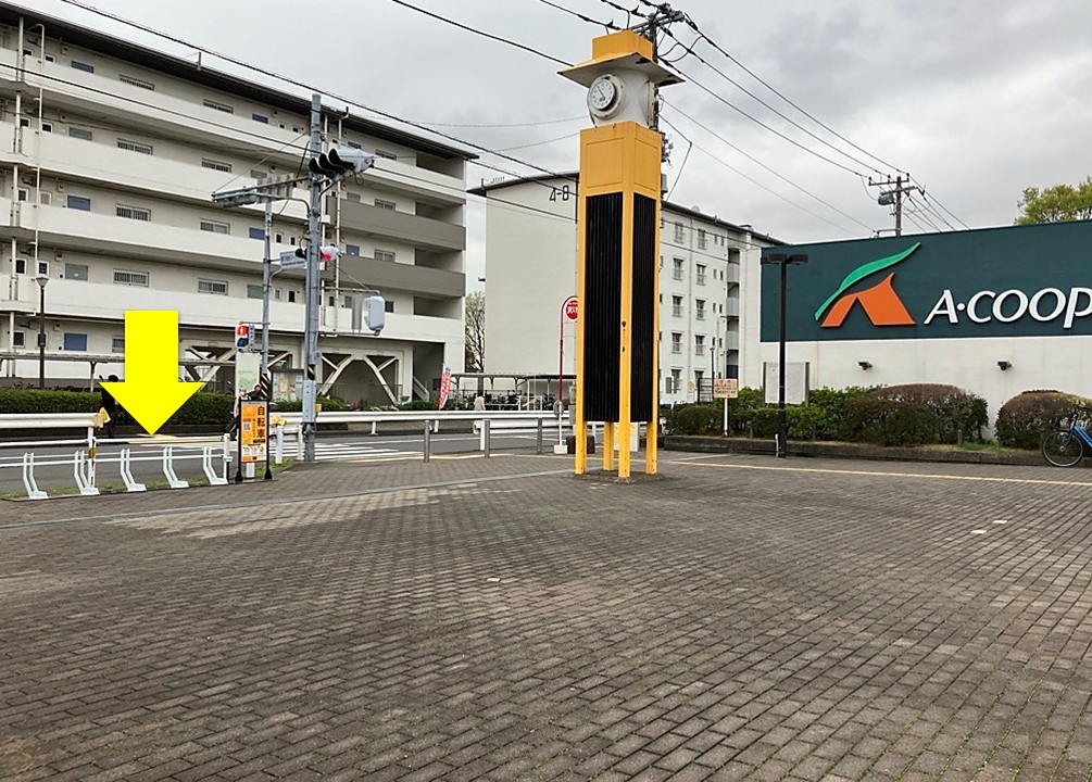 善行団地マーケット前