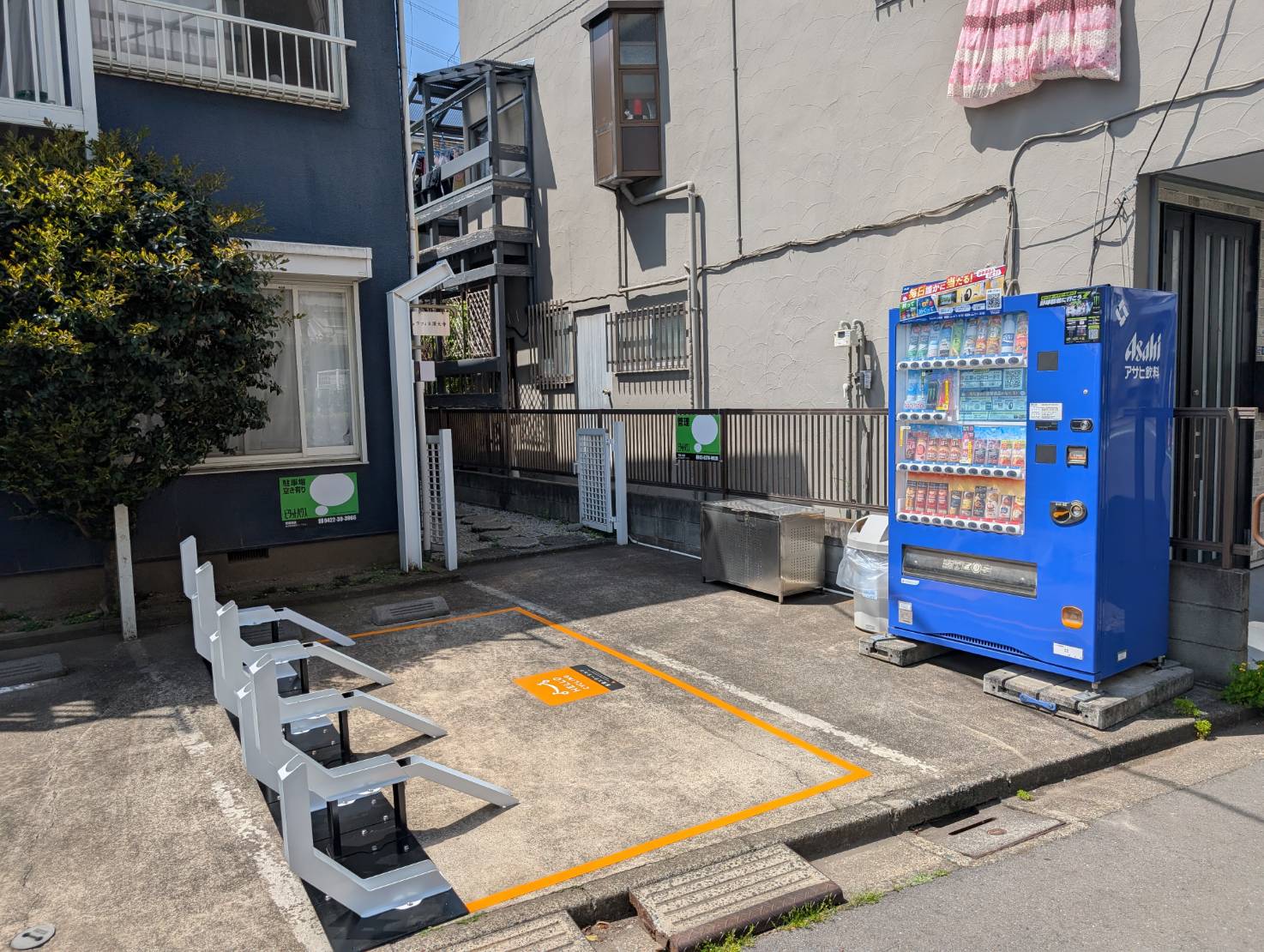 ラフィネ深大寺駐車場No.2