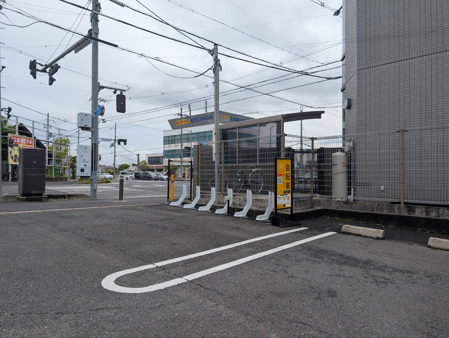 ジャパン奈良尼ヶ辻店 (HELLO CYCLING ポート)の画像1