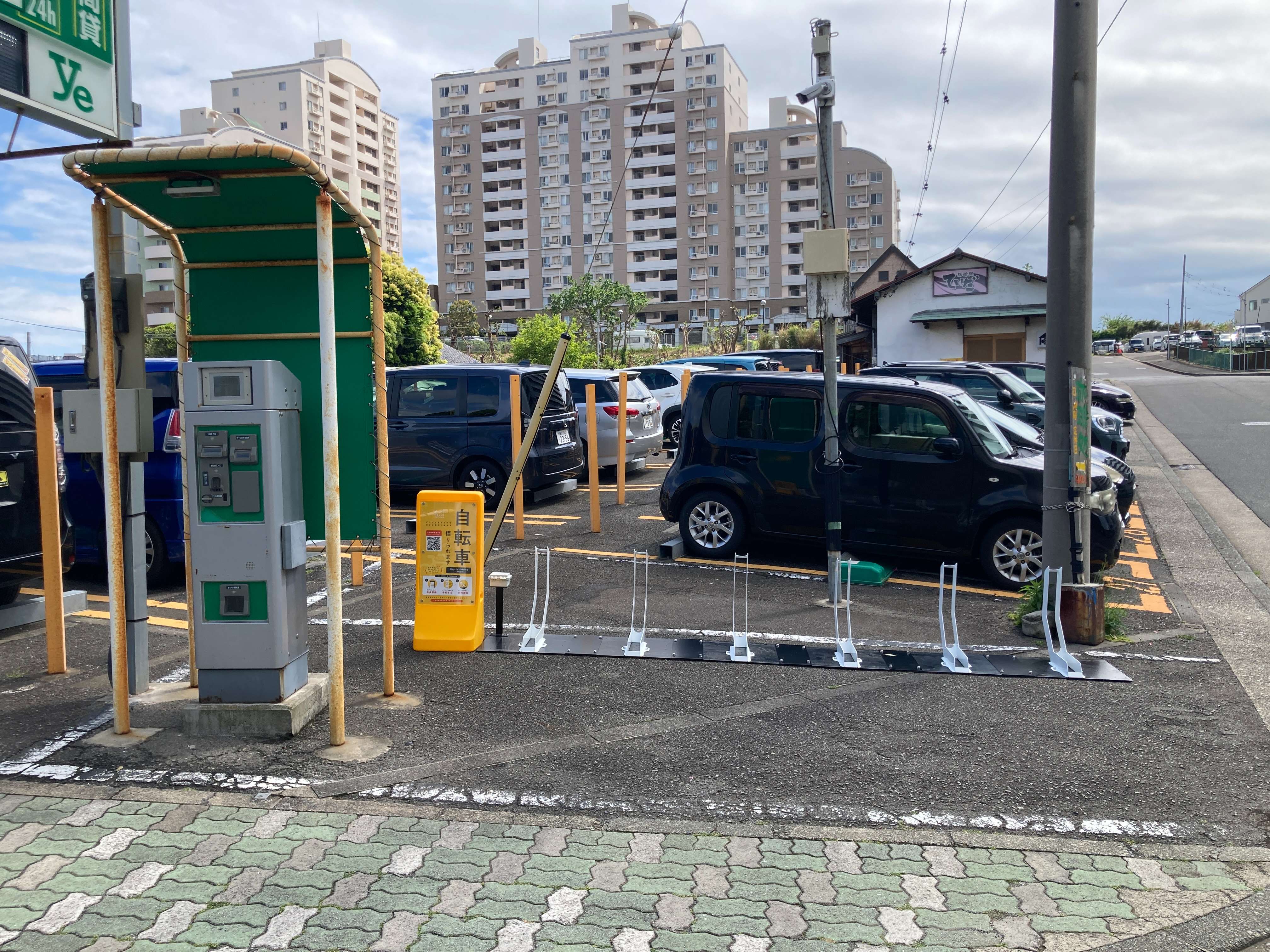 パーク36マホロバ前
