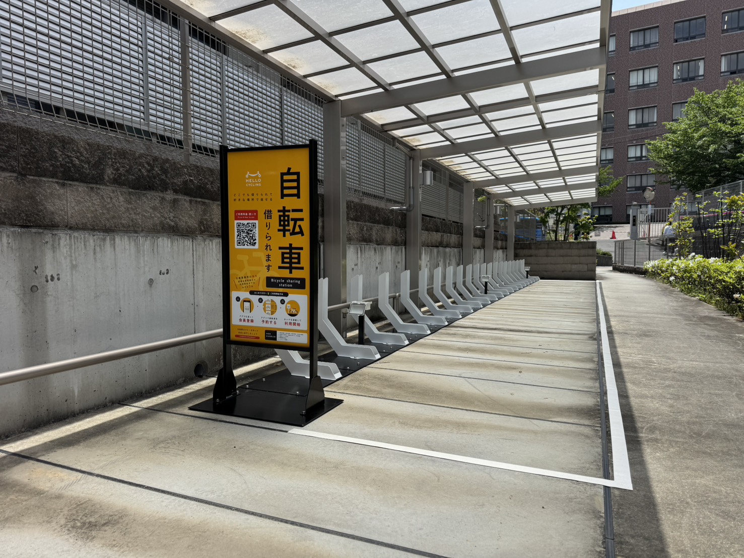 エミージュ千里駐輪場