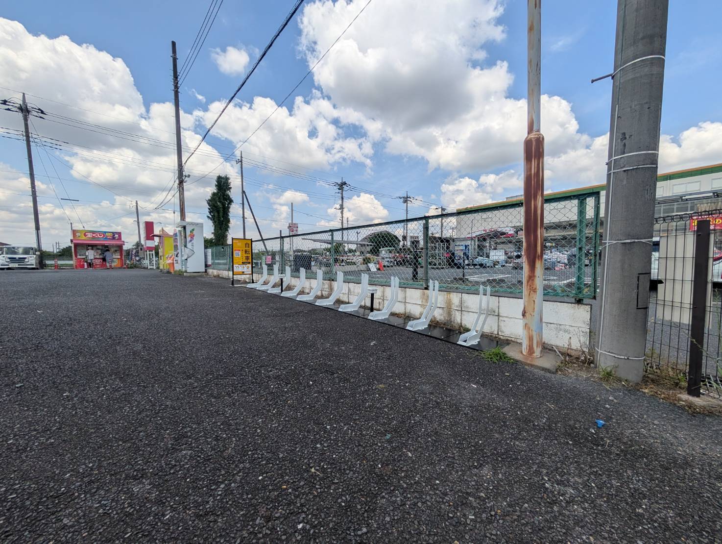 ユニディ草加新栄町店