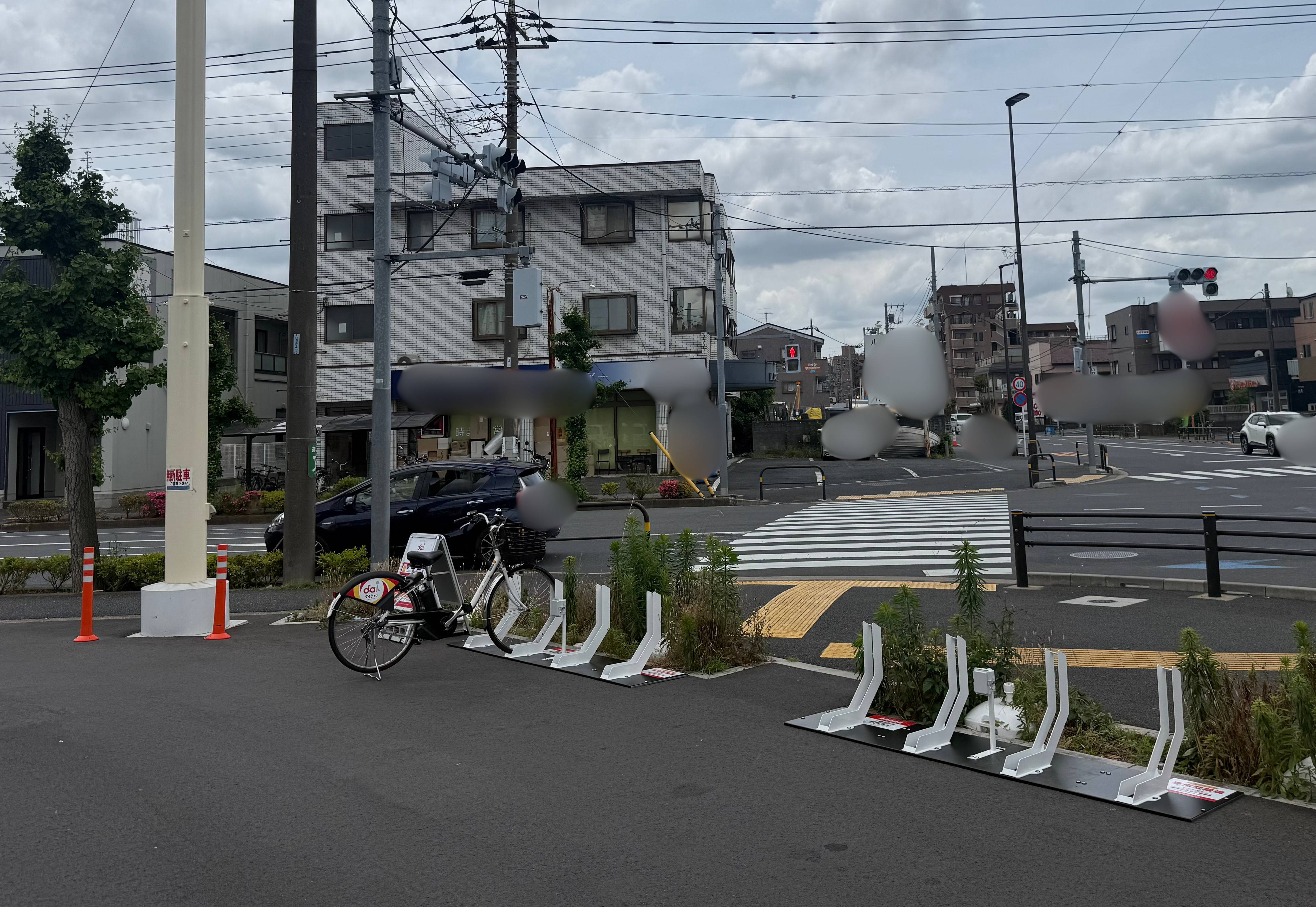 セブンイレブン 足立加賀2丁目店 (HELLO CYCLING ポート)の画像1