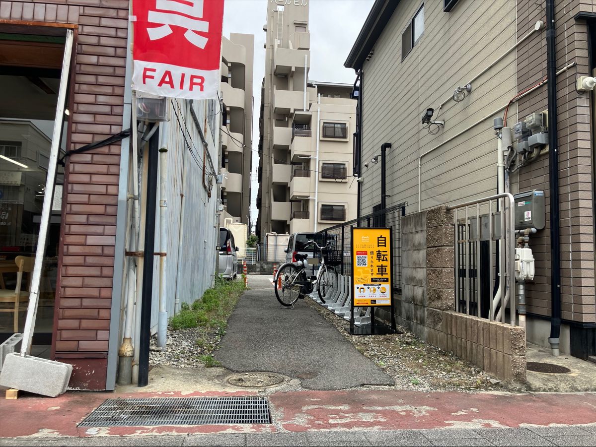 イケダビル駐車場通路 (HELLO CYCLING ポート)の画像1
