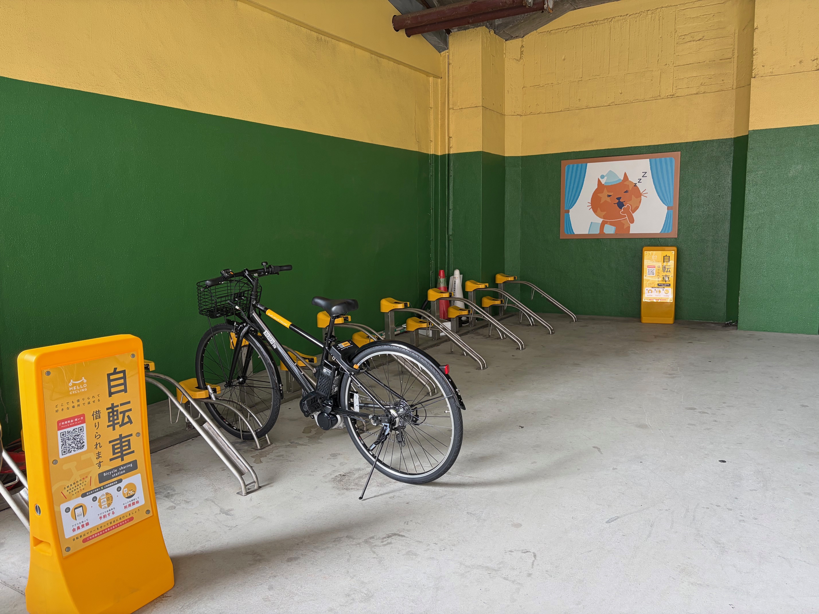 阪神尼崎駅西　アマスタアマセン高架下駐輪場（西）