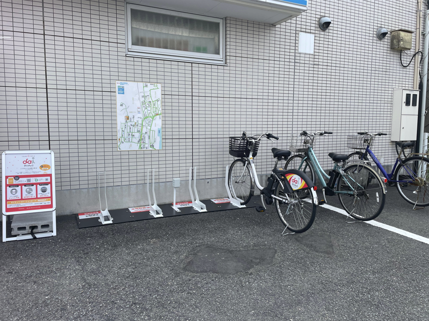 ファミリーマート　湘南港が丘店