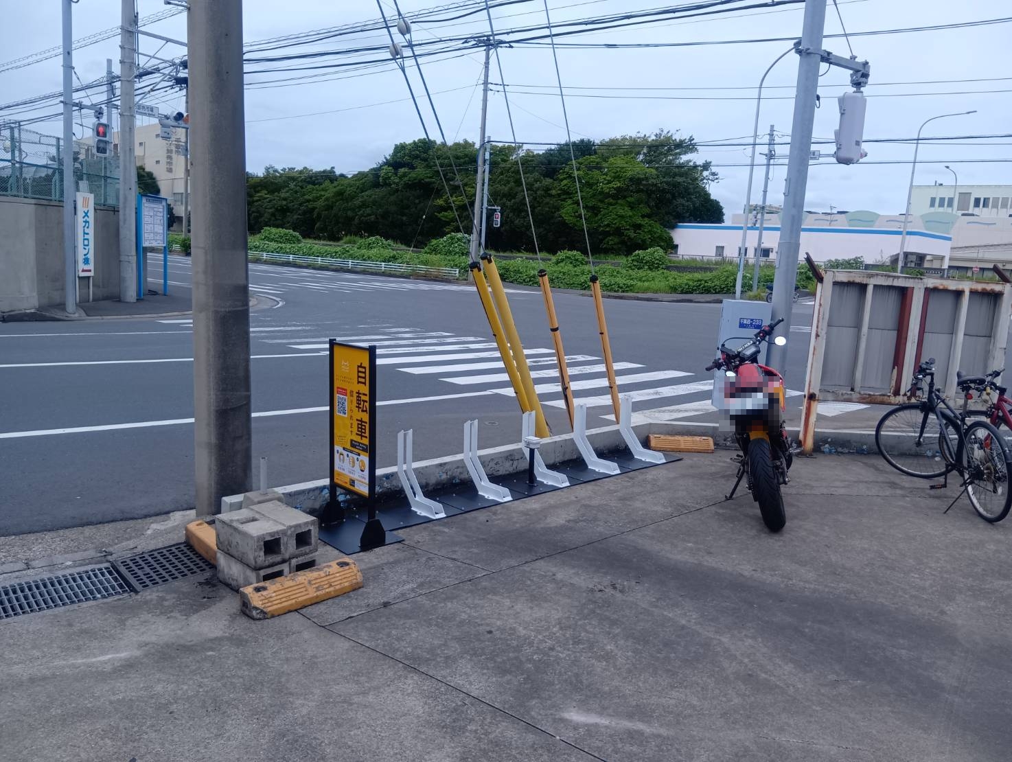 宇佐美カーケアショップ千葉新港店 (HELLO CYCLING ポート)の画像1
