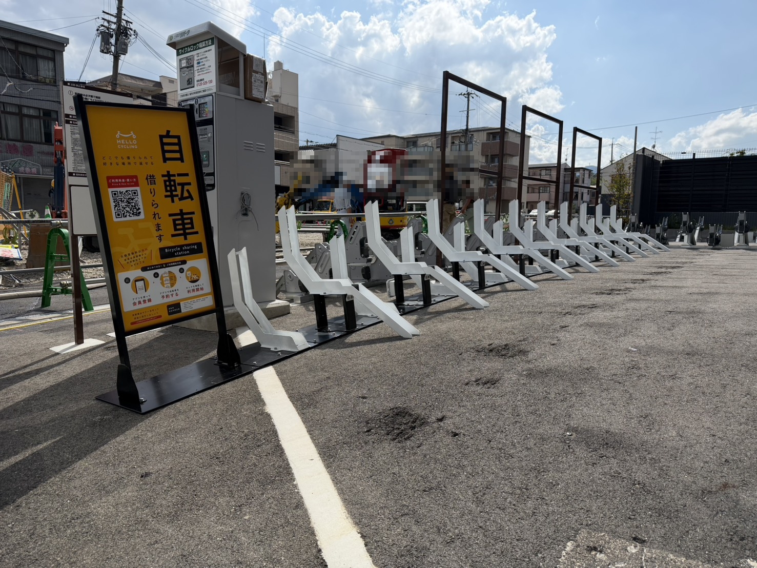 阪急長岡天神駅南駐輪場 (HELLO CYCLING ポート)の画像1