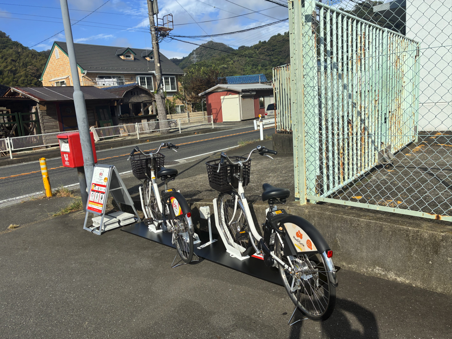 ファミリーマート　葉山町店